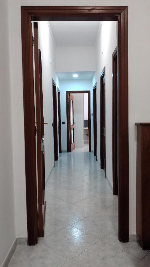 הוילה נאפולי La Casa Dell'Arte מראה חיצוני תמונה